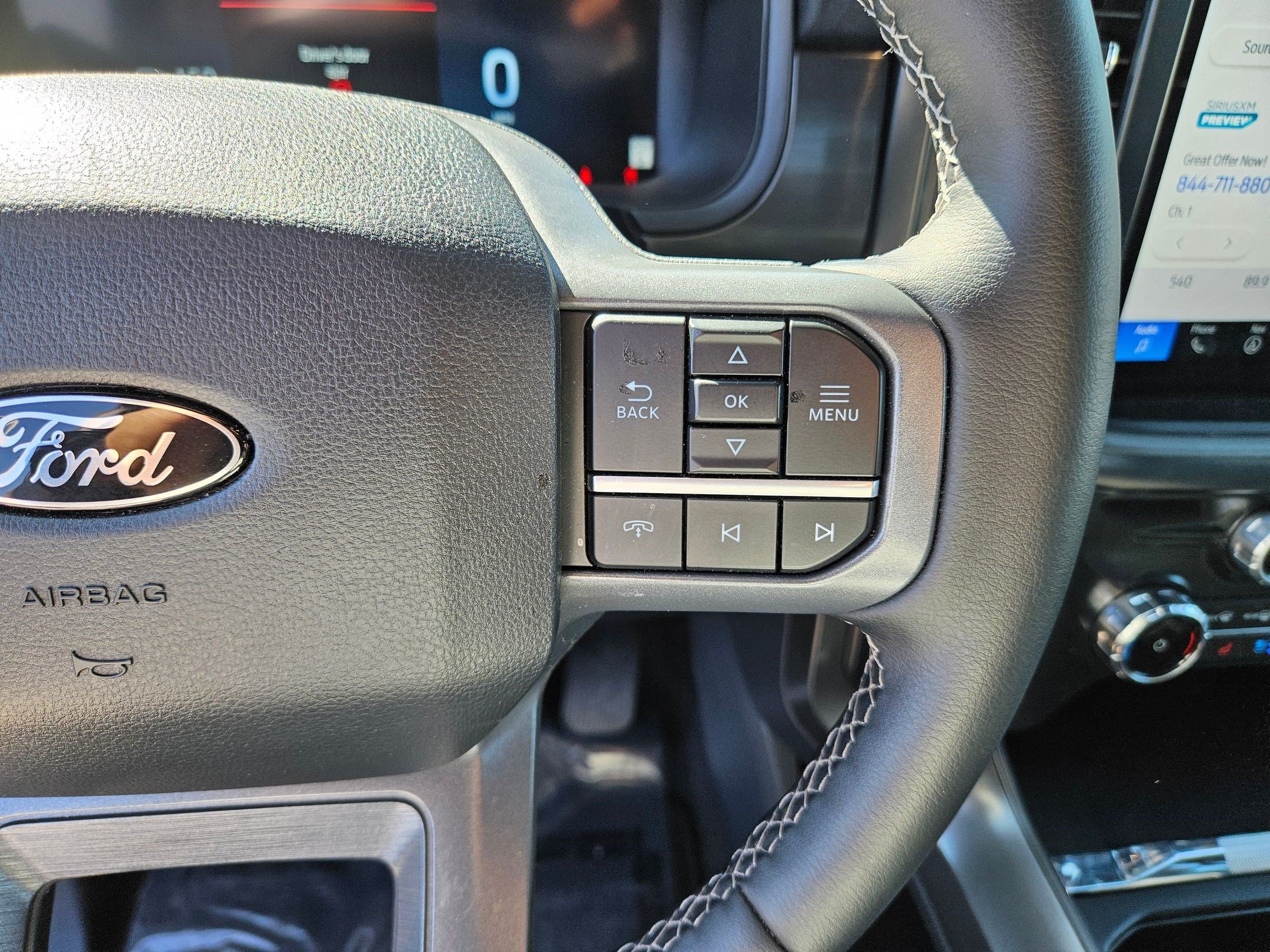 Used 2025 Ford F150 Lariat AWD/4WD image 18