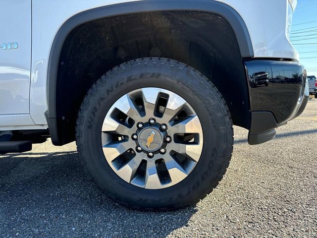New 2025 Chevrolet Low Cab Forward 5500XD RWD image 7