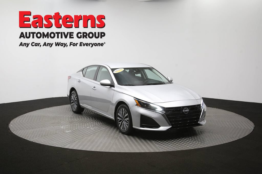 Used 2023 Nissan Altima 2.5 SV AWD/4WD image 49