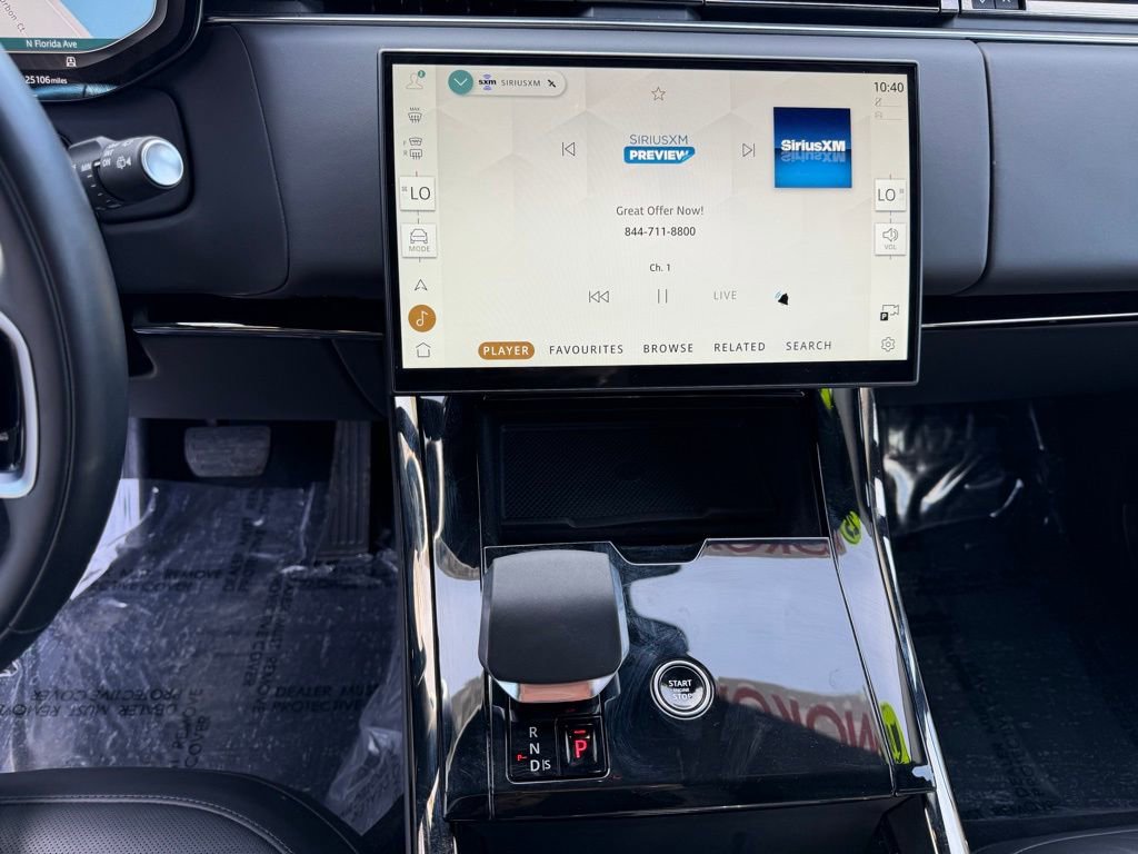 Used 2025 Land Rover Range Rover Sport SE image 21