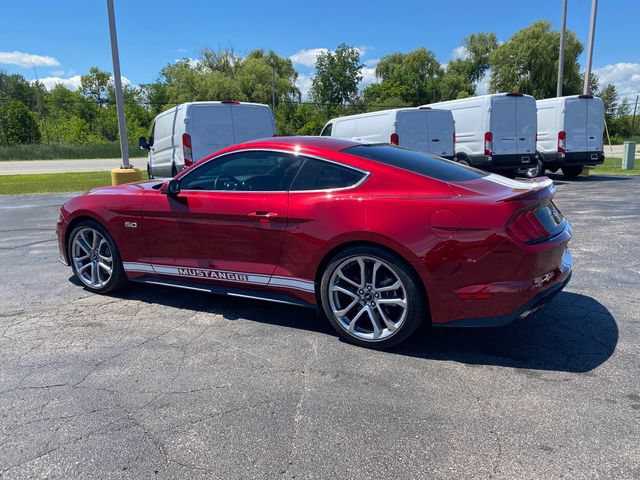 Used 2019 Ford Mustang GT Premium w/ Equipment Group 401A RWD image 4
