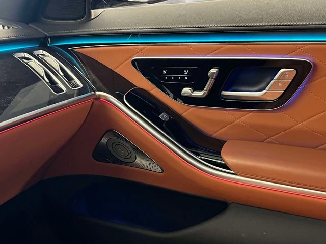 Used 2023 Mercedes-Benz S 580 S 580 image 31