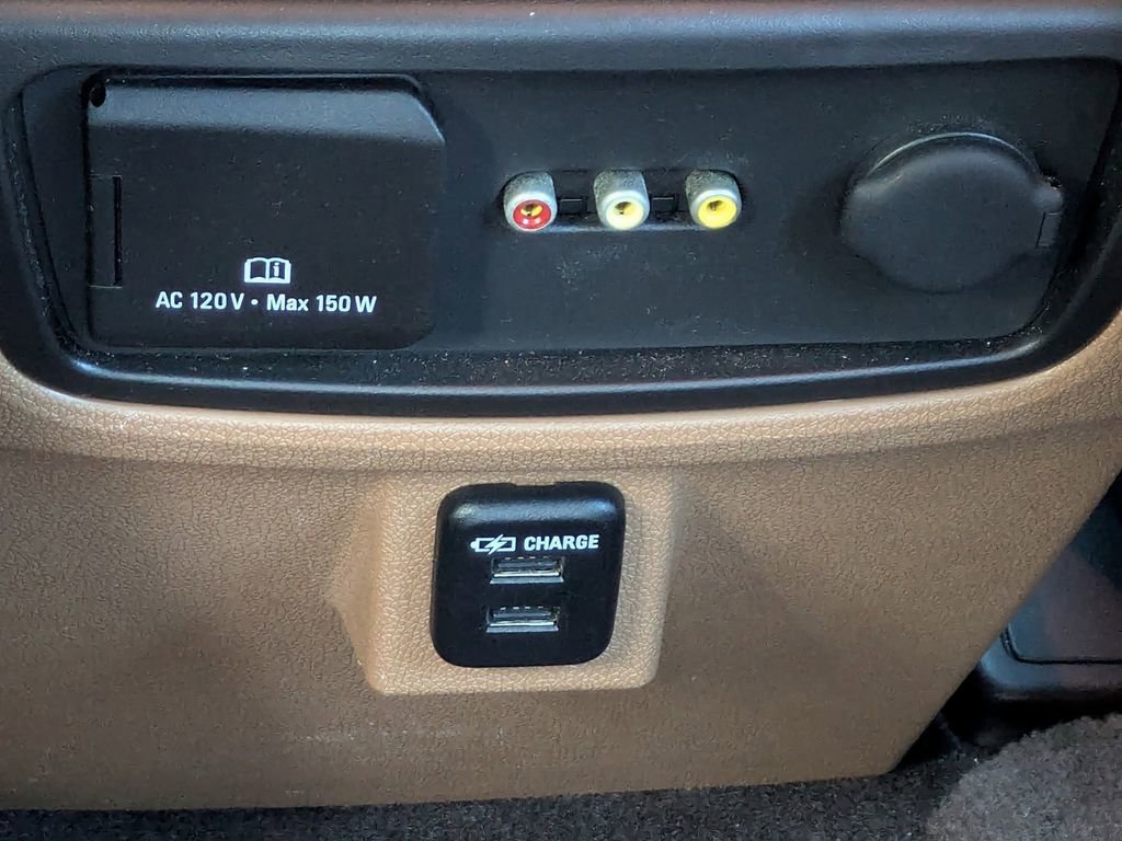 Used 2016 Buick Enclave Premium image 16