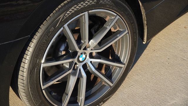 Used 2022 BMW 430i Convertible image 10