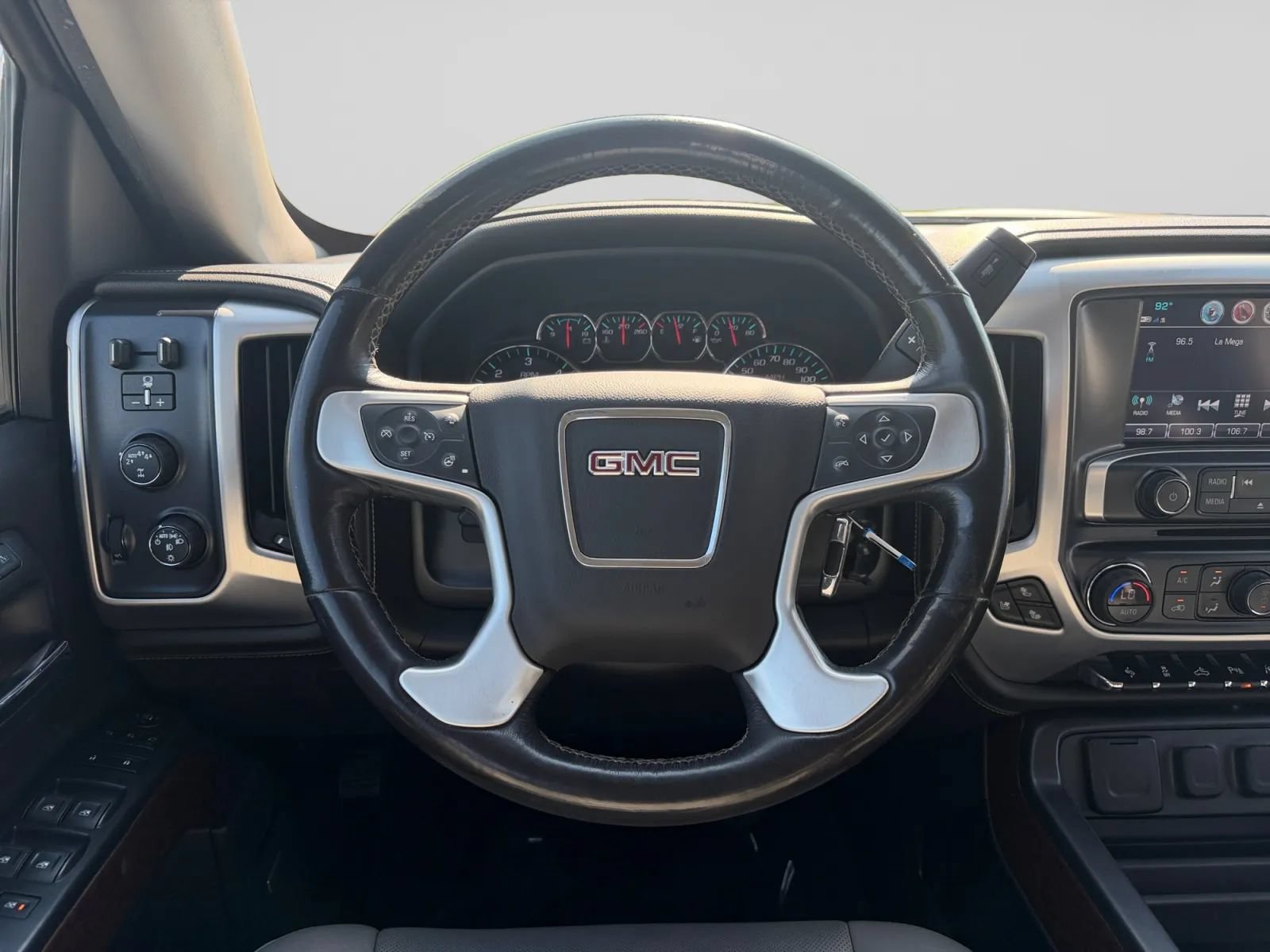 Used 2018 GMC Sierra 1500 SLT AWD/4WD image 20
