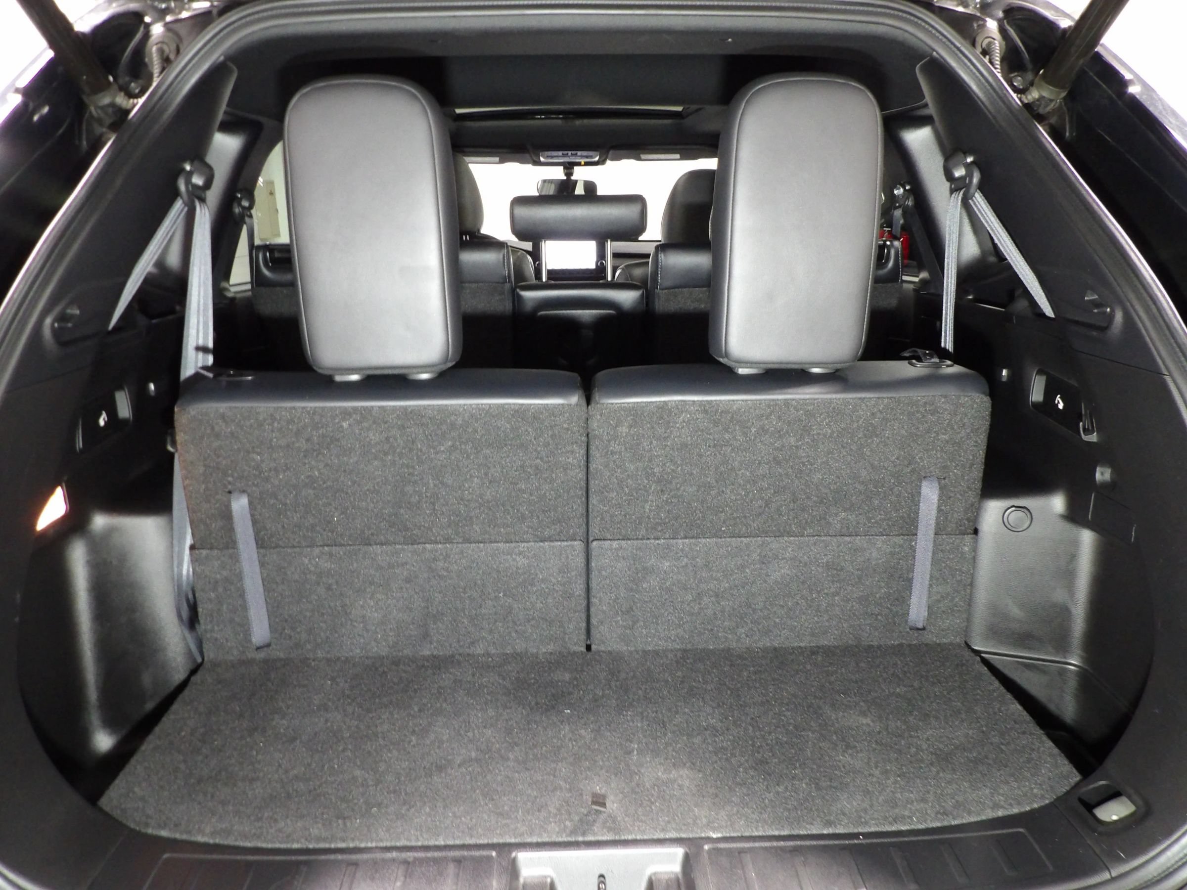 Used 2024 Mitsubishi Outlander SE Black Edition AWD/4WD image 8