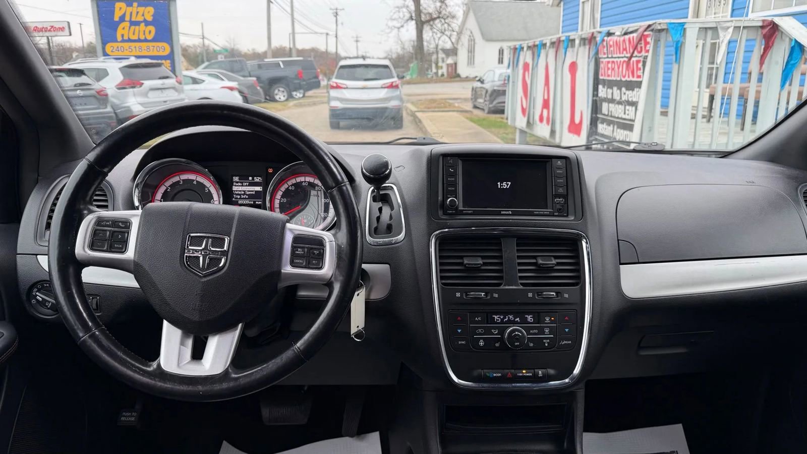 Used 2019 Dodge Grand Caravan GT image 19