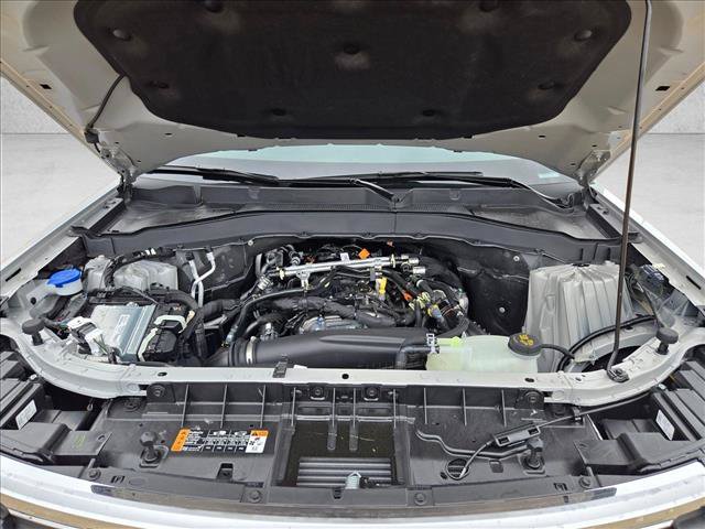 New 2026 Ford Explorer Active RWD image 17