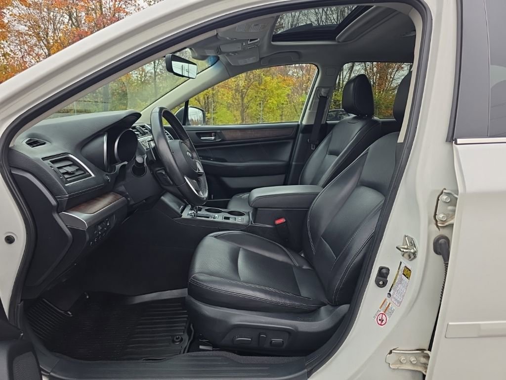 Used 2018 Subaru Outback 2.5i Limited image 15