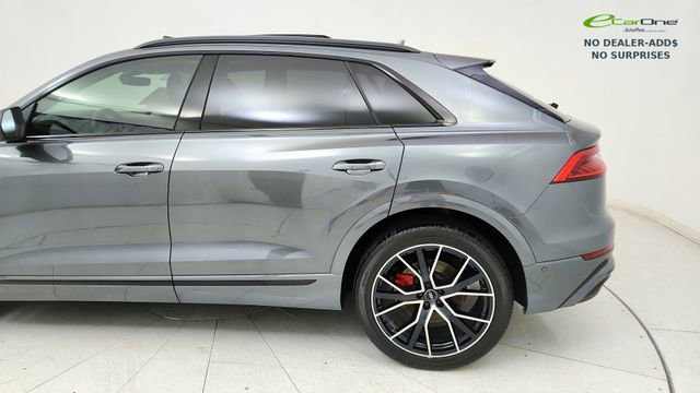 Used 2020 Audi Q8 Prestige w/ Prestige Package image 10