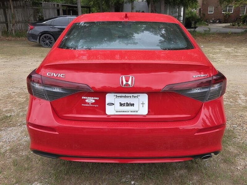Used 2025 Honda Civic Sport image 12
