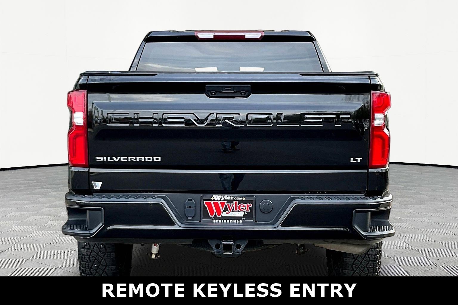 Used 2023 Chevrolet Silverado 1500 LT Trail Boss image 5