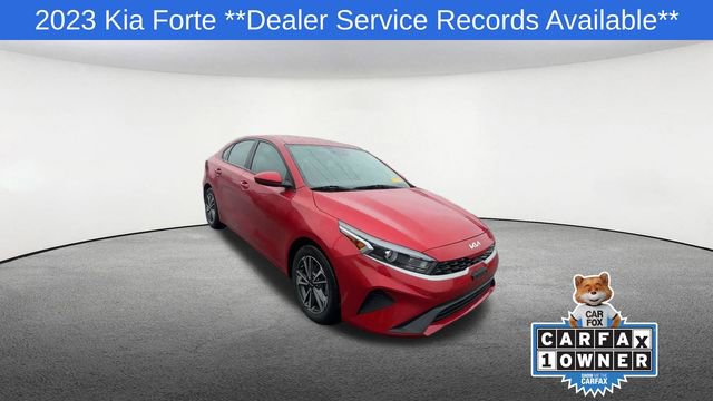 Used 2023 Kia Forte LXS image 2