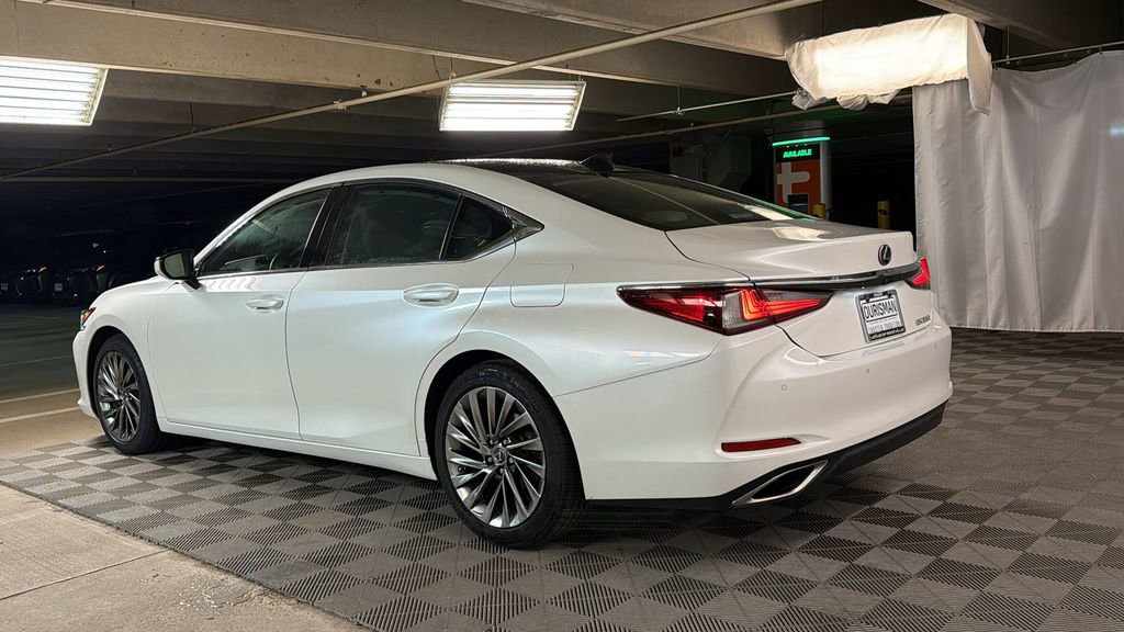 Used 2019 Lexus ES 350 Ultra Luxury w/ Accessory Package 2 image 6