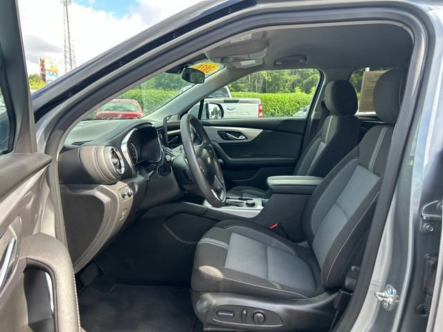 Used 2025 Chevrolet Blazer LT AWD/4WD image 16