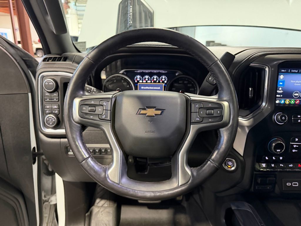 Used 2021 Chevrolet Silverado 2500 LTZ w/ LTZ Premium Package image 15