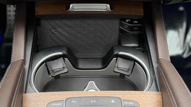 Used 2023 Mercedes-Benz GLS 450 4MATIC w/ AMG Line Exterior image 31