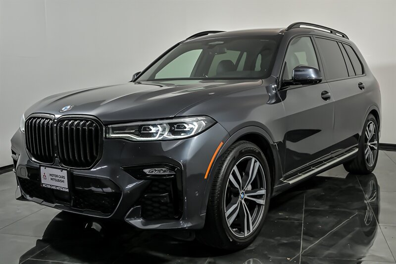 Used 2020 BMW X7 xDrive40i w/ M Sport Package AWD/4WD image 5