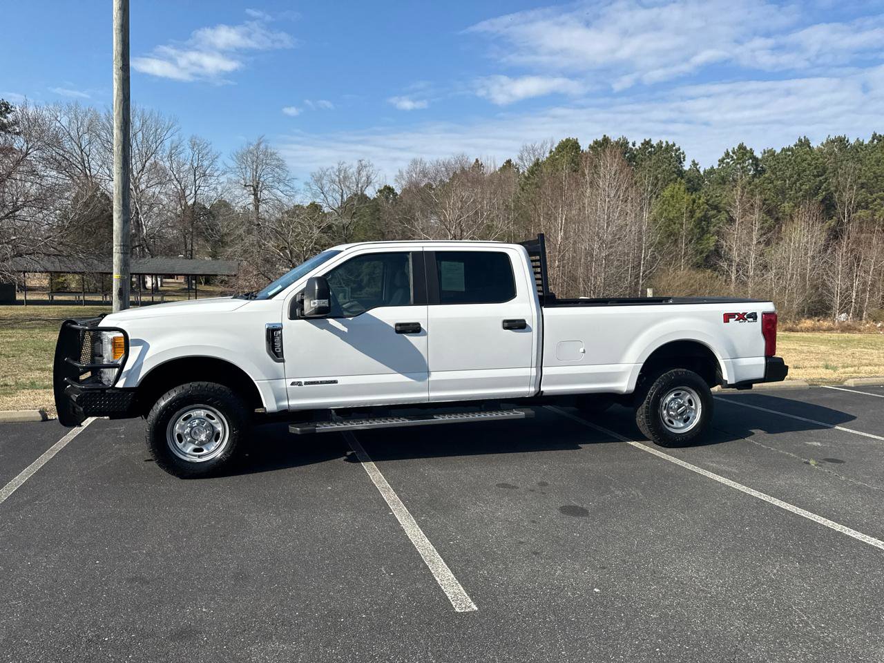 Used 2017 Ford F250 XL w/ Power Equipment Group AWD/4WD image 12