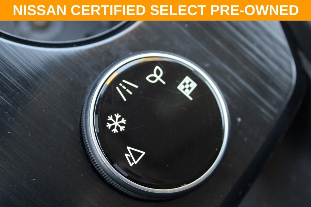 Certified 2023 Nissan Rogue SV image 40