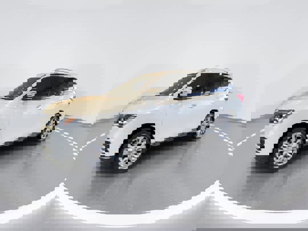 Used 2019 Nissan Pathfinder SL w/ SL Premium Package image 4