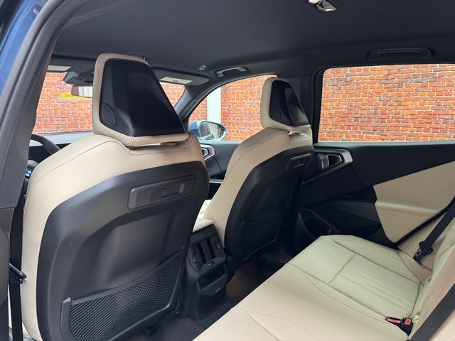 Used 2026 BMW X3 xDrive30 w/ Premium Package image 24