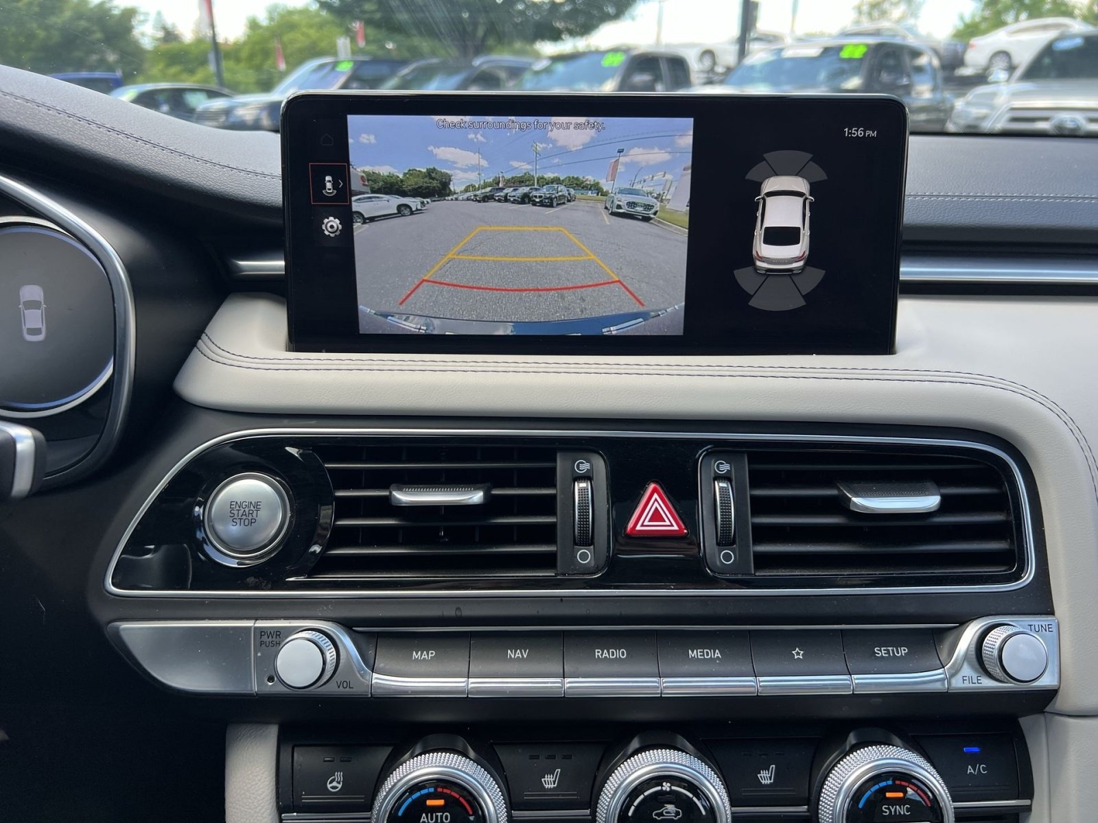 Used 2023 Genesis G70 3.3T image 19