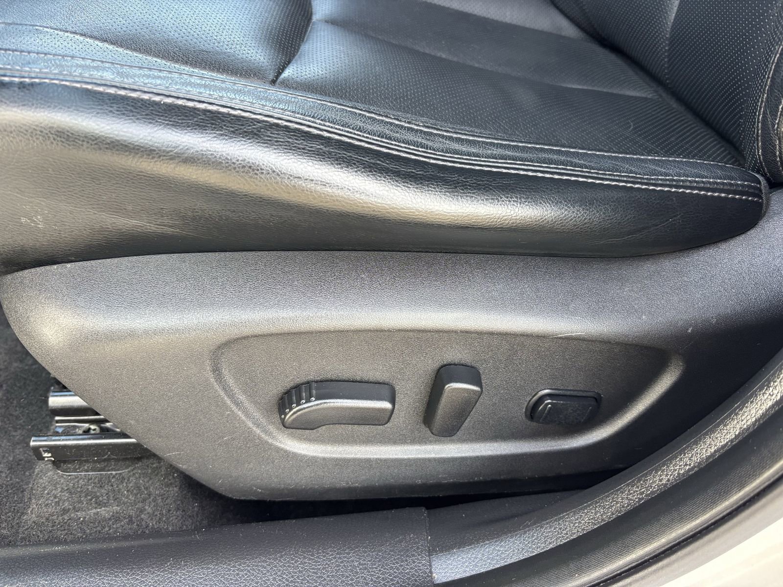 Used 2018 Nissan Rogue SL image 20