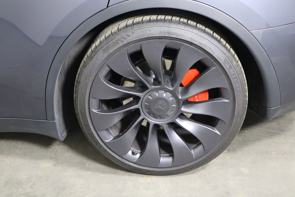 Used 2023 Tesla Model Y Performance AWD/4WD image 45