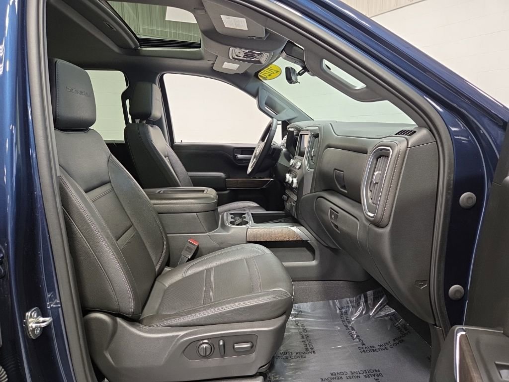 Used 2020 GMC Sierra 1500 Denali w/ Denali Ultimate Package AWD/4WD image 10
