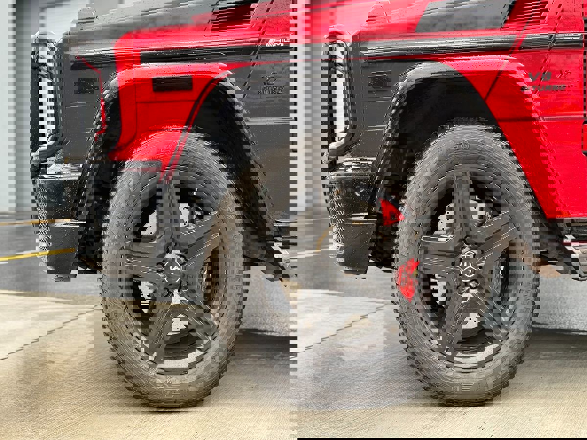 Used 2017 Mercedes-Benz G 63 AMG 4MATIC image 16