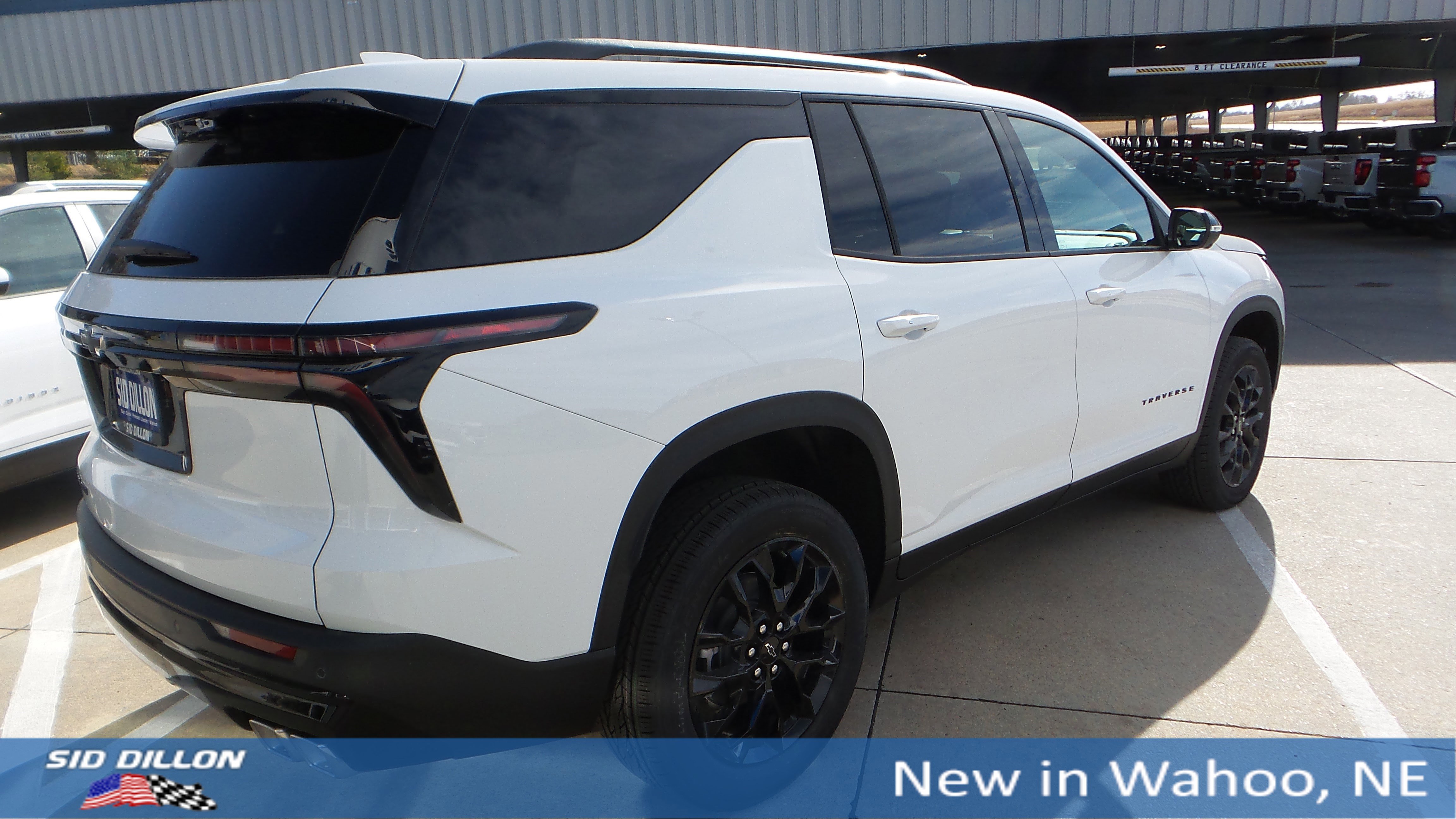 New 2026 Chevrolet Traverse LT w/ Midnight/Sport Edition image 5