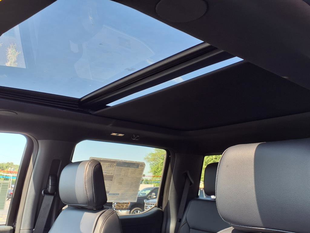 New 2025 Ford F150 Lariat w/ Equipment Group 502A High image 11