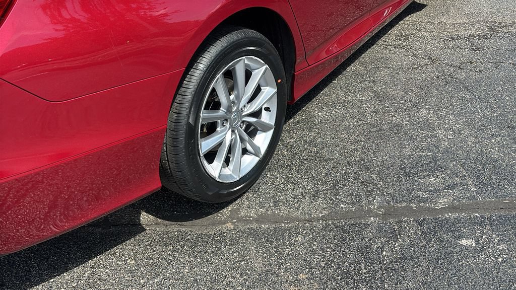 Used 2021 Honda Accord LX image 8