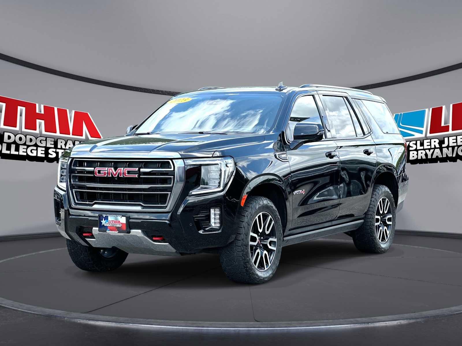 Used 2023 GMC Yukon AT4 w/ AT4 Premium Plus Package image 1