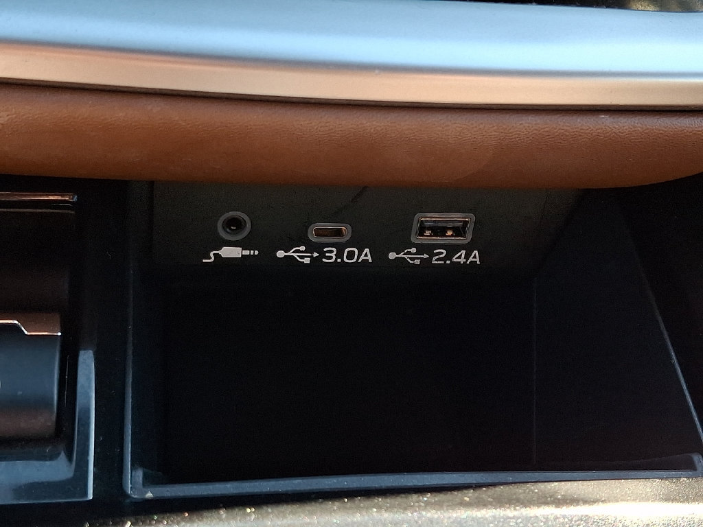Used 2024 Subaru Outback Touring XT AWD/4WD image 26
