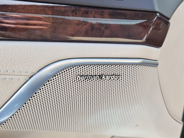 Used 2014 Mercedes-Benz SL 550 SL 550 2D Convertible image 23