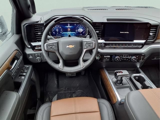 New 2026 Chevrolet Silverado 1500 High Country AWD/4WD image 11