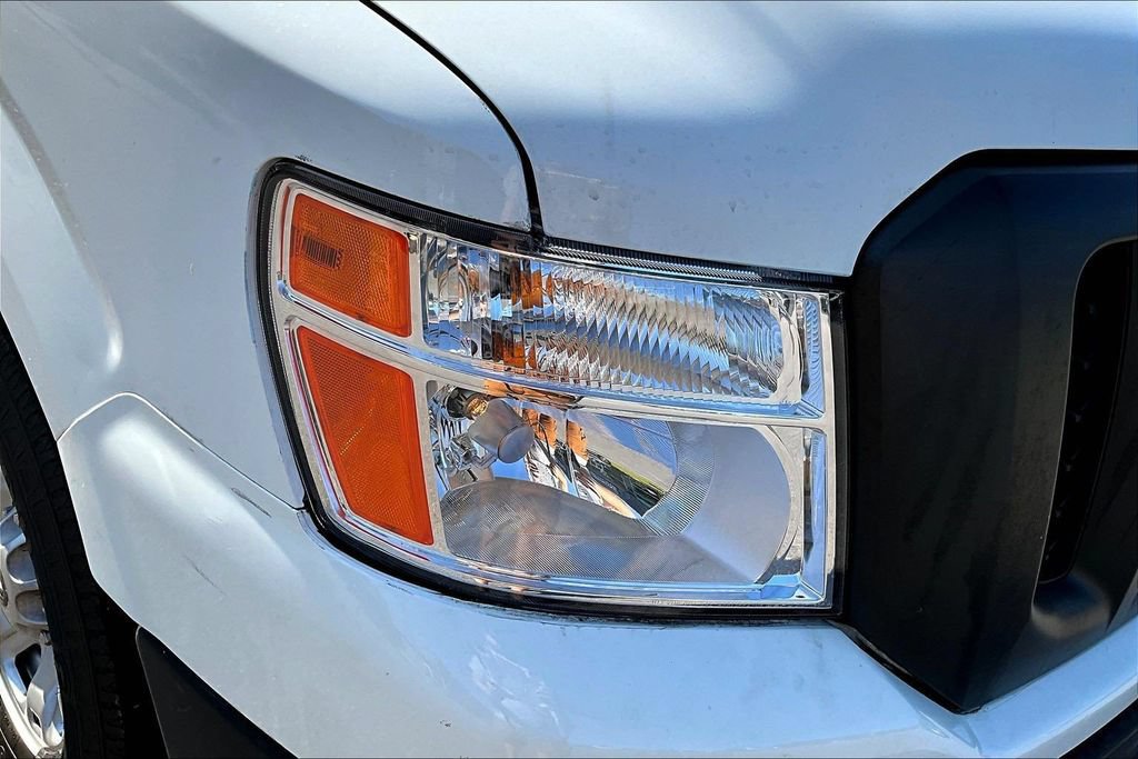 Used 2021 Nissan NV 2500 SV RWD image 34
