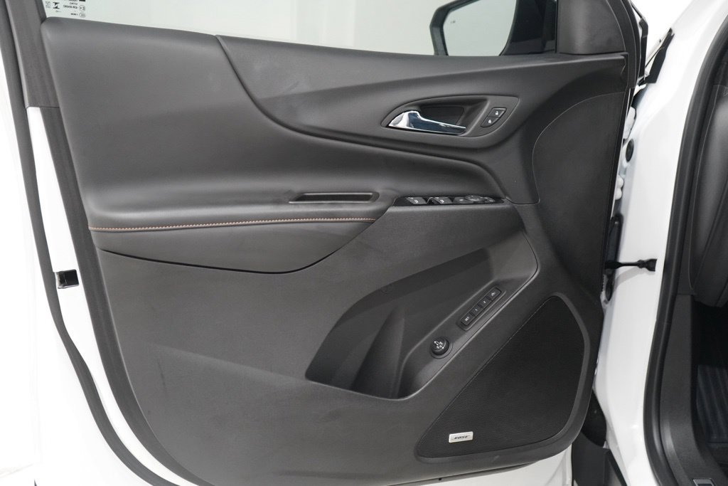 Used 2023 Chevrolet Equinox Premier FWD image 21