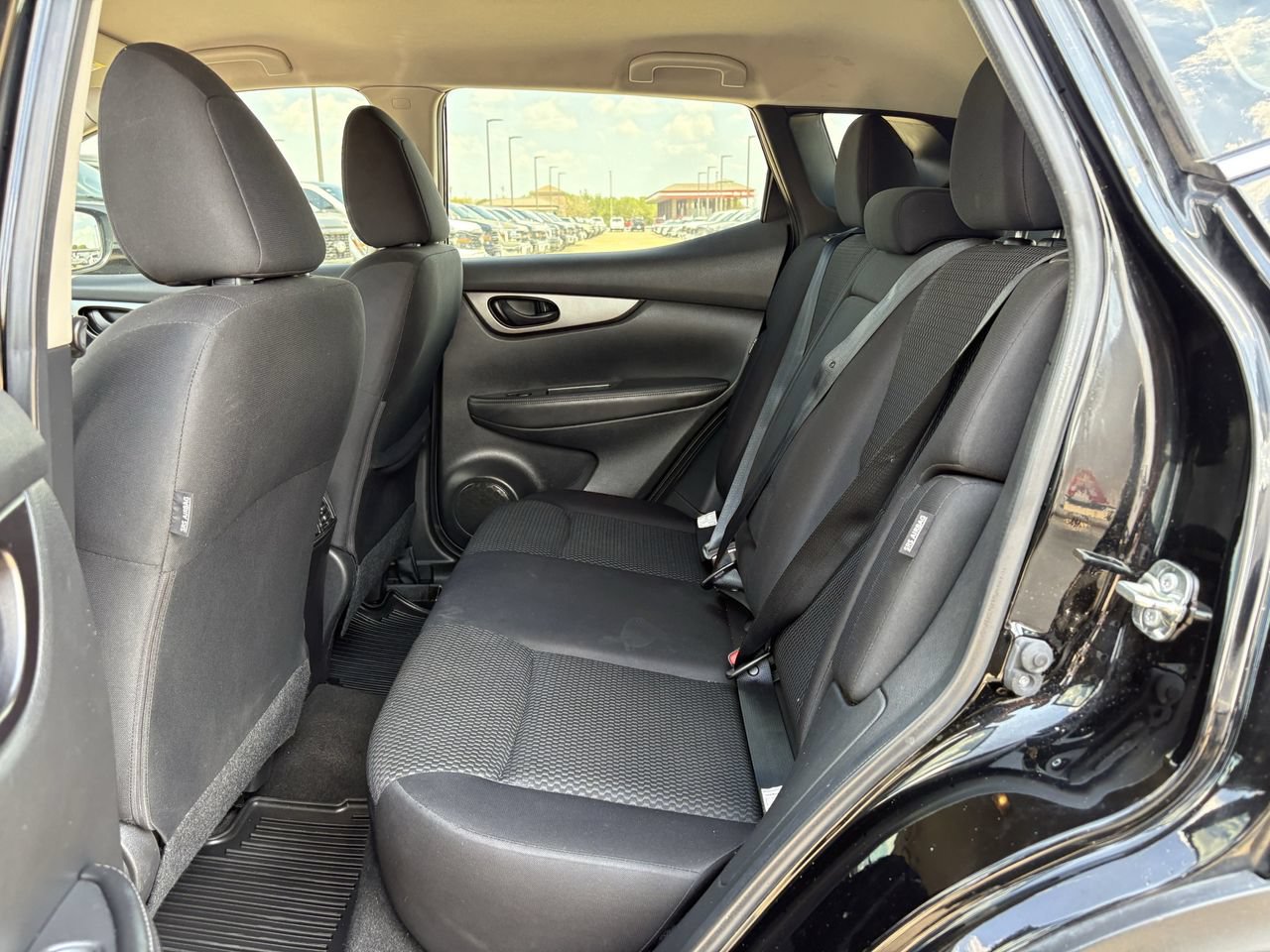 Used 2021 Nissan Rogue Sport S FWD image 27