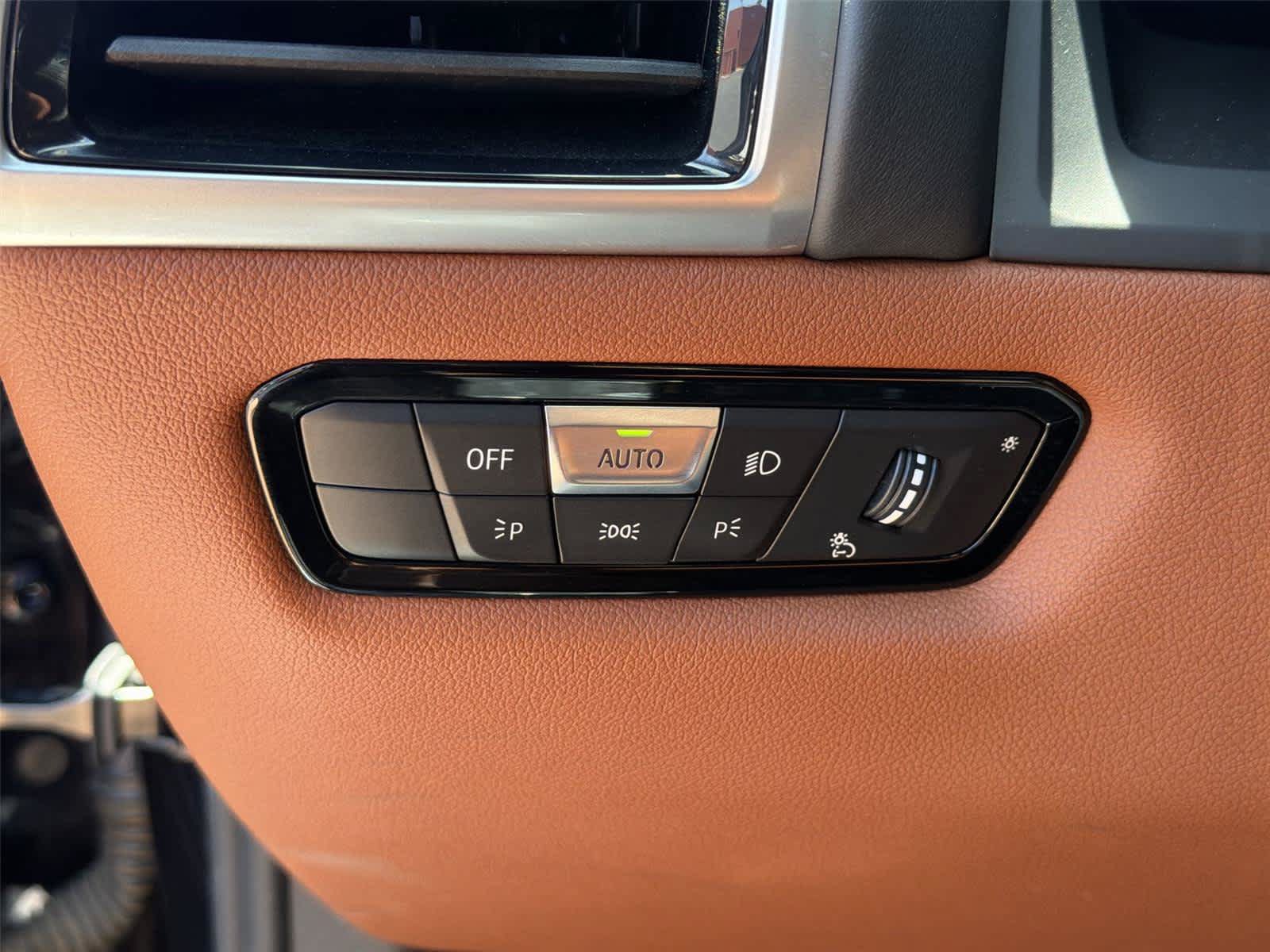 Used 2023 BMW 840i Coupe RWD image 38