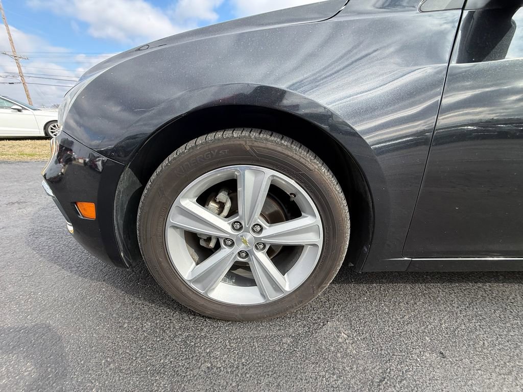 Used 2015 Chevrolet Cruze LT image 9