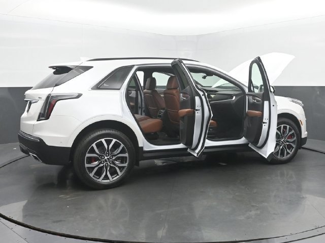 New 2026 Cadillac XT5 Sport AWD/4WD image 53