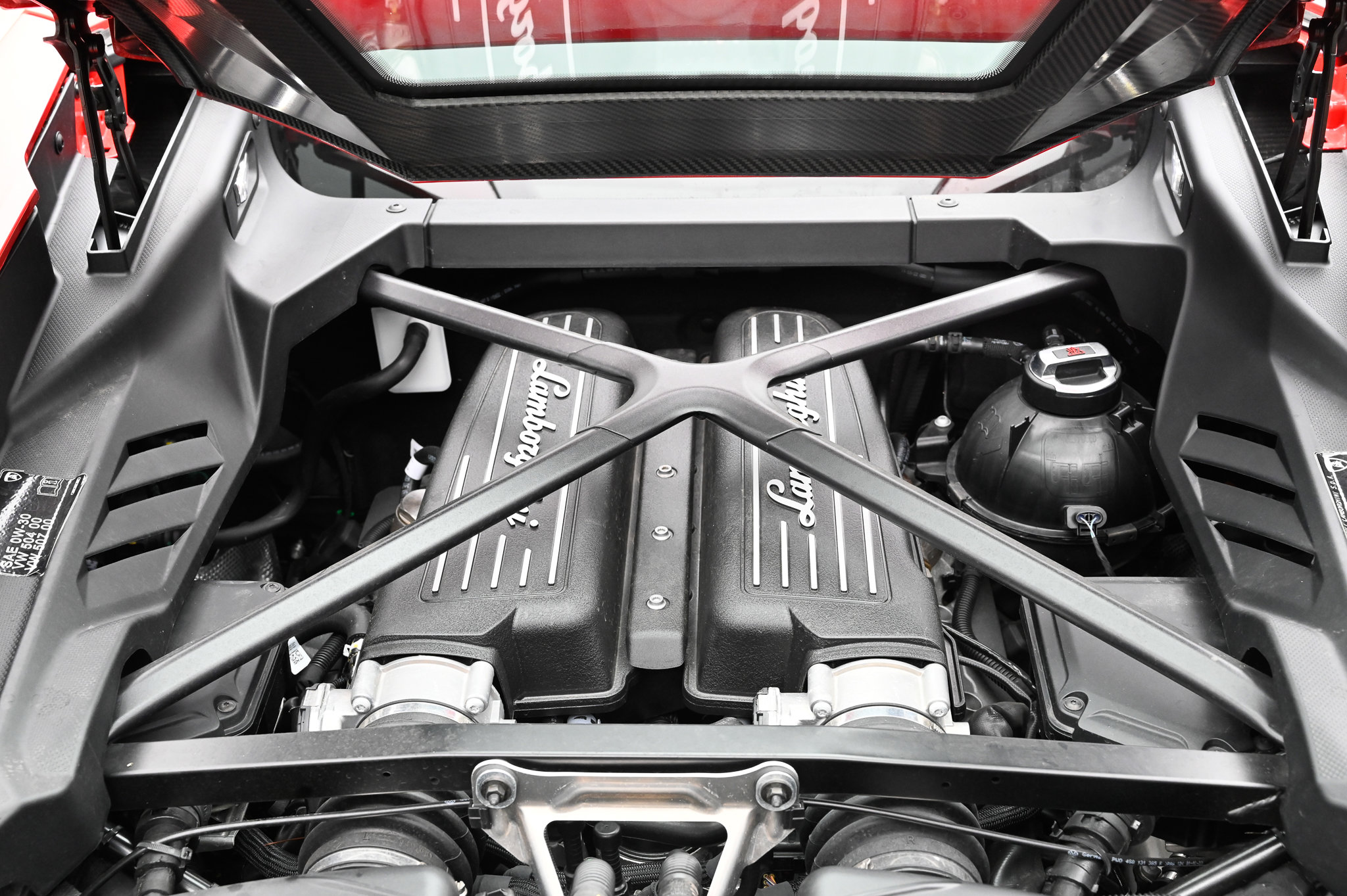 Used 2023 Lamborghini Huracan Tecnica image 34