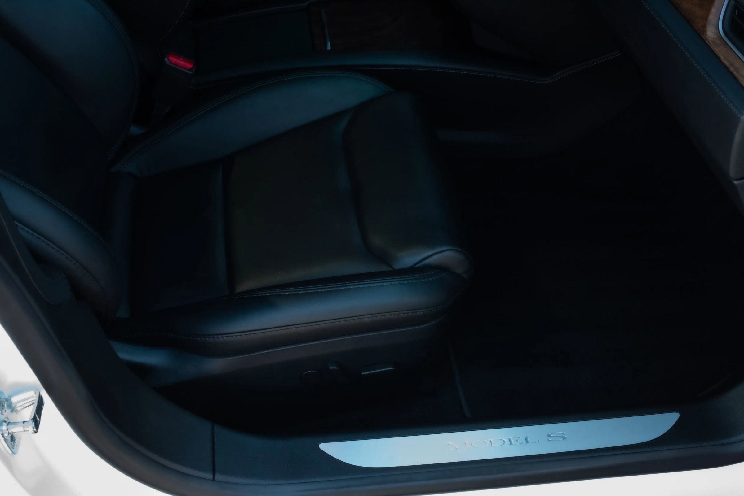 Used 2021 Tesla Model S Long Range Plus image 21