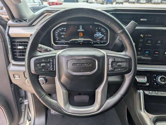 Used 2024 GMC Sierra 2500 Denali w/ Denali Reserve Package AWD/4WD image 13