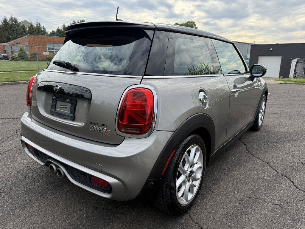 Used 2020 MINI Cooper S FWD image 13