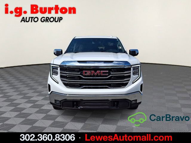 Used 2025 GMC Sierra 1500 SLT AWD/4WD image 2