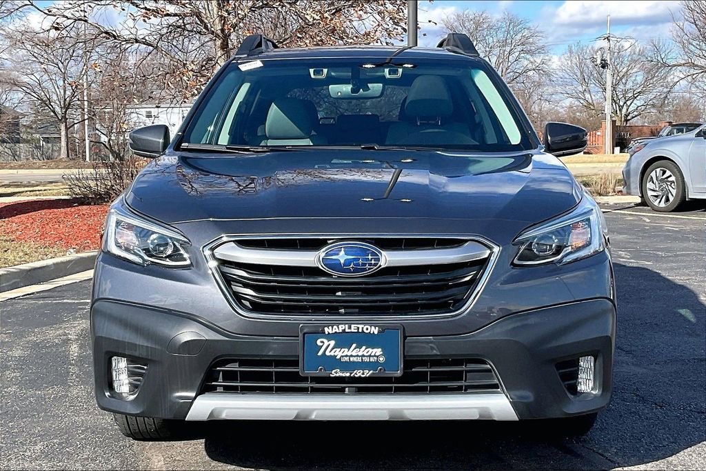 Used 2022 Subaru Outback Limited XT image 2